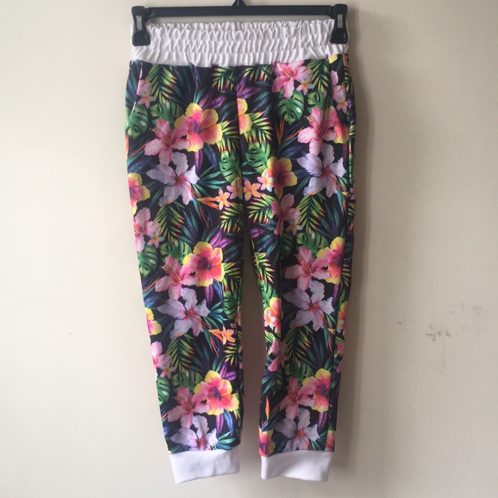 Fun Capri pants